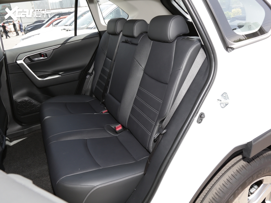 2022RAV4s 2.0L CVTLPlus