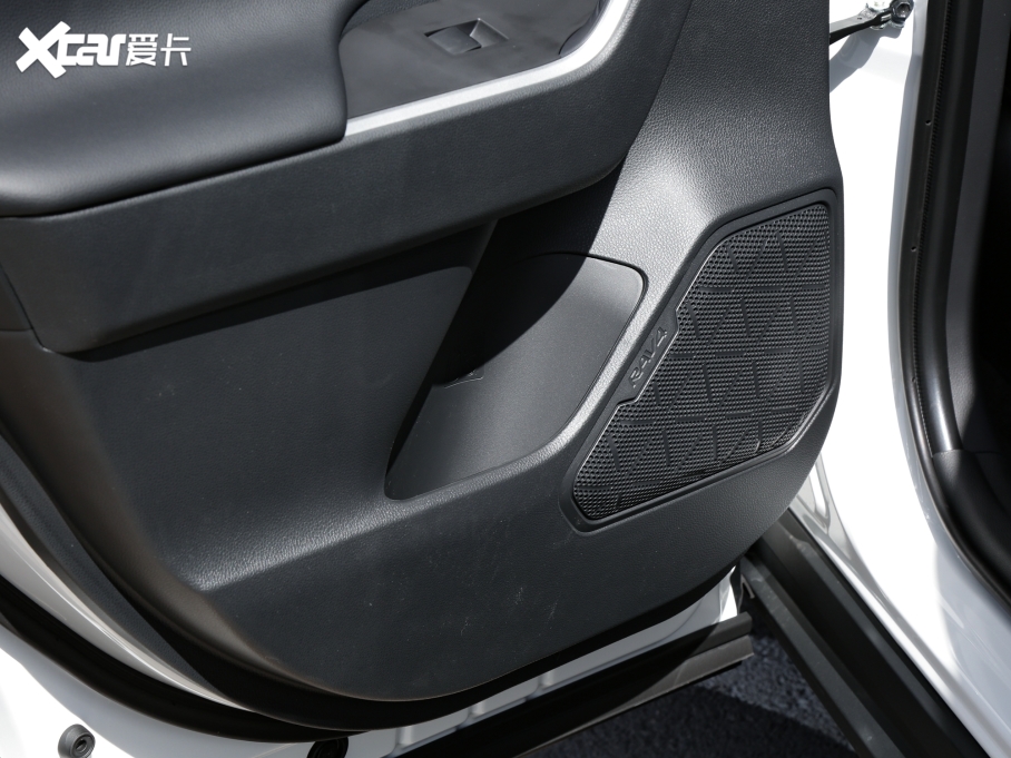 2022RAV4s 2.0L CVTLPlus