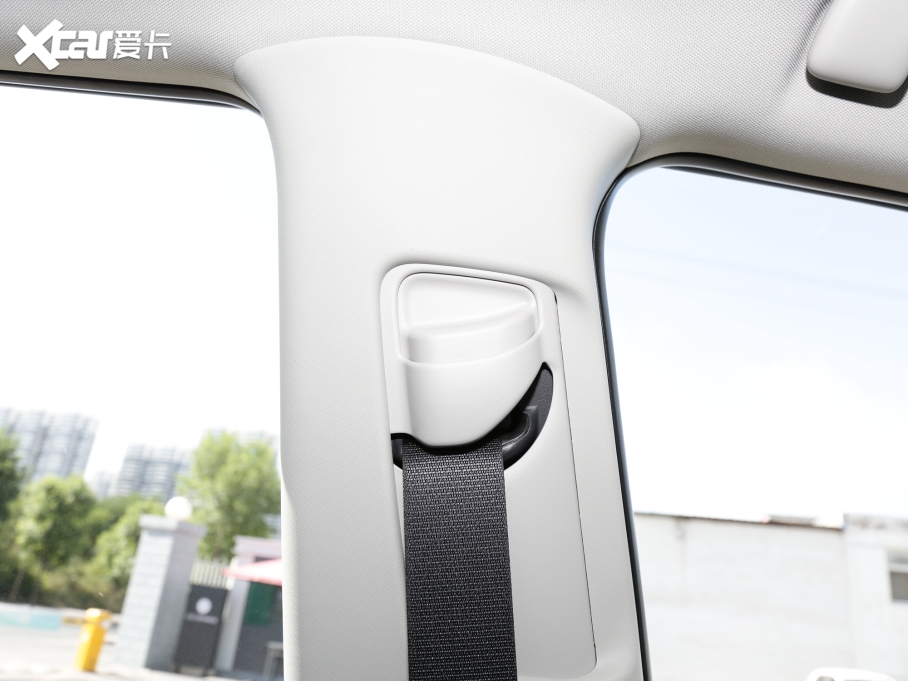 2022RAV4s 2.0L CVTLPlus