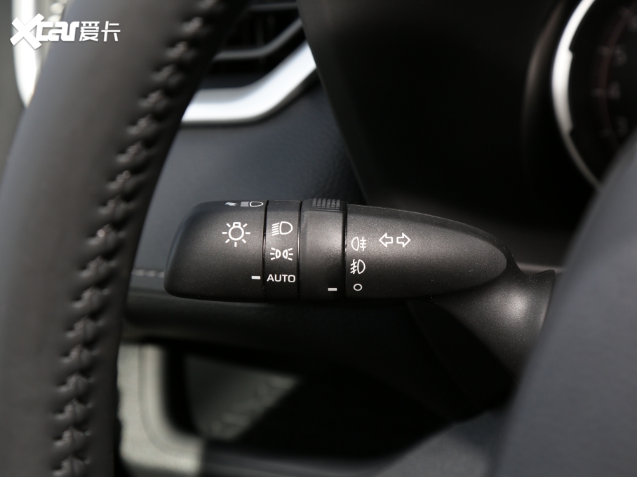 2022RAV4s 2.0L CVTLPlus