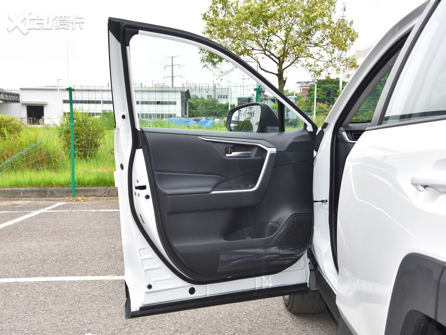 2022RAV4s 2.0L CVTLа