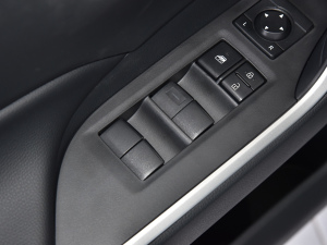 20222.0L CVT򌶼а п؅^