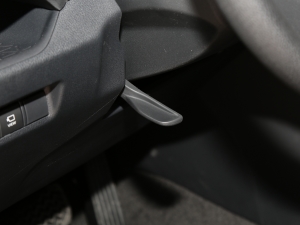 20222.0L CVTLа п؅^