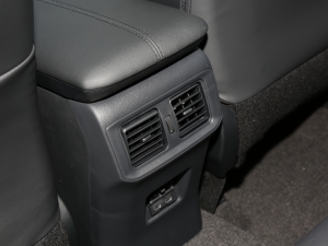 20222.0L CVTLPlus п؅^