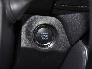 20222.0L CVT(q)L(fng)а п؅^(q)