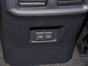 20222.0L CVTLа п؅^