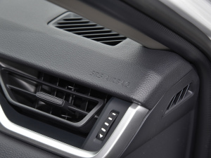 20222.0L CVTLа п؅^