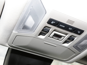 2022p 2.5L CVT(q)ӢPlus п؅^(q)