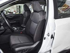 2022款双擎 2.5L CVT两驱精英版 主驾驶座椅