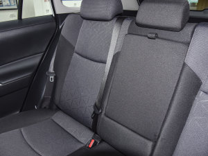 2022款双擎 2.5L CVT两驱精英版 空间座椅