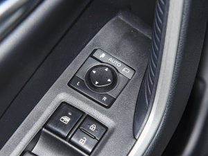 2022p 2.5L CVT(q)Ӣ п؅^(q)