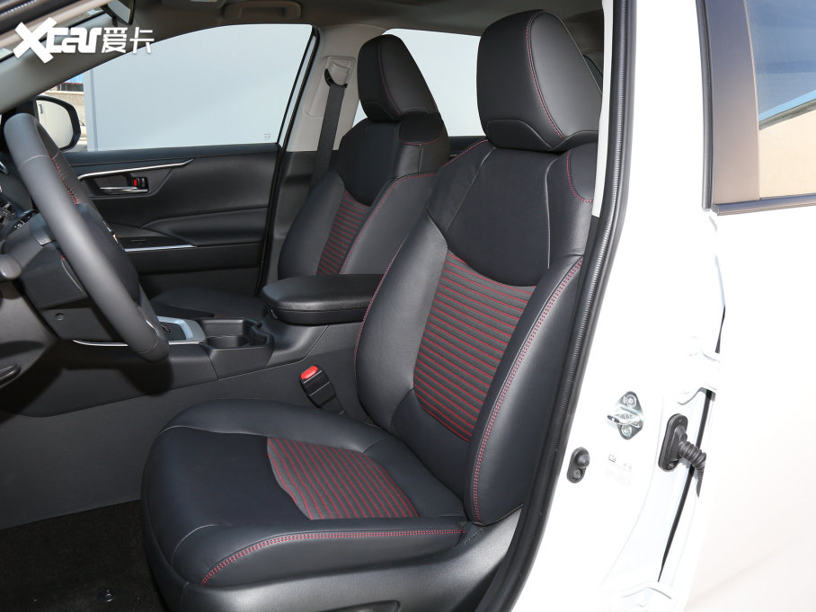 2022RAV4spE+ 2.5L 򌾫ӢPro