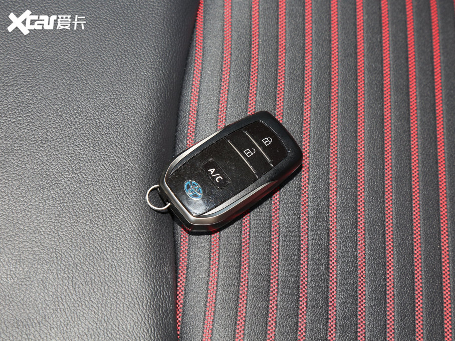 2022RAV4spE+ 2.5L 򌾫ӢPro