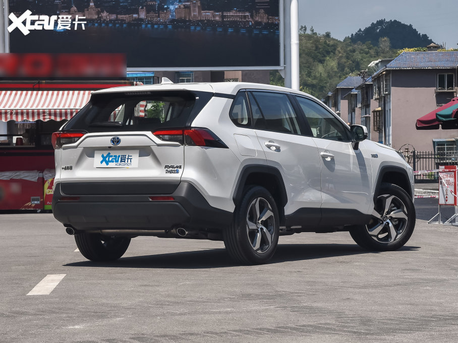 2022��RAV4�s���p��E+ 2.5L ��򌾫ӢPro