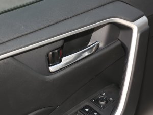 20222.5L 򌾫ӢPro п؅^