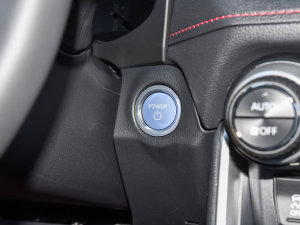 20222.5L 򌾫ӢPro п؅^