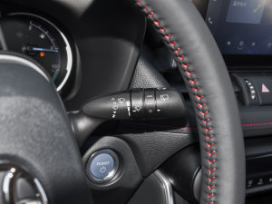 20222.5L 򌾫ӢPro п؅^