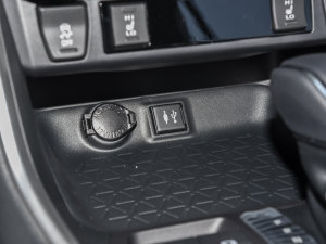 20222.5L 򌾫ӢPro п؅^