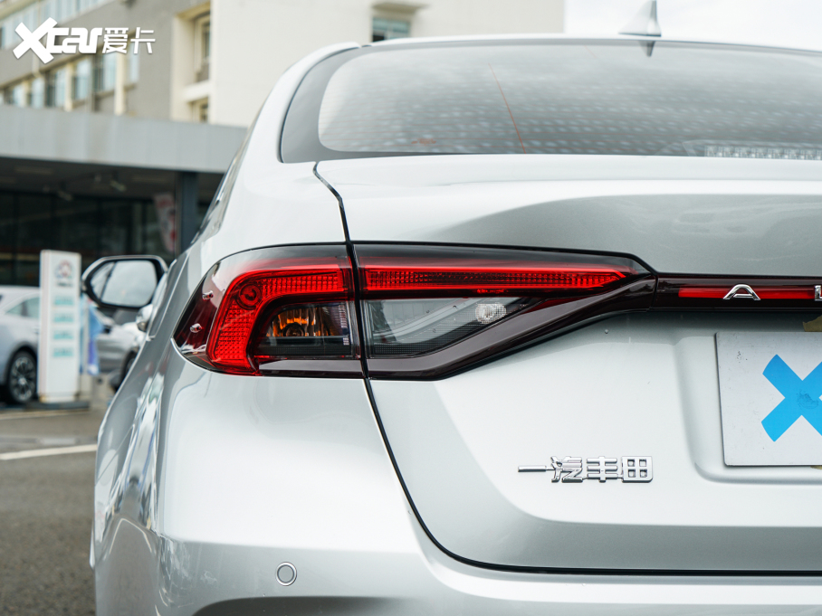 2022ު{ 2.0L CVTh