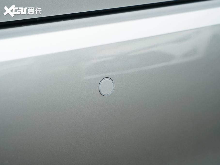 2022ު{ 2.0L CVTh