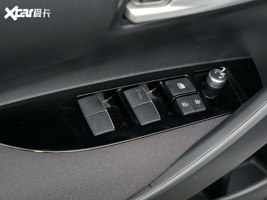 2022ު{ 2.0L CVTh