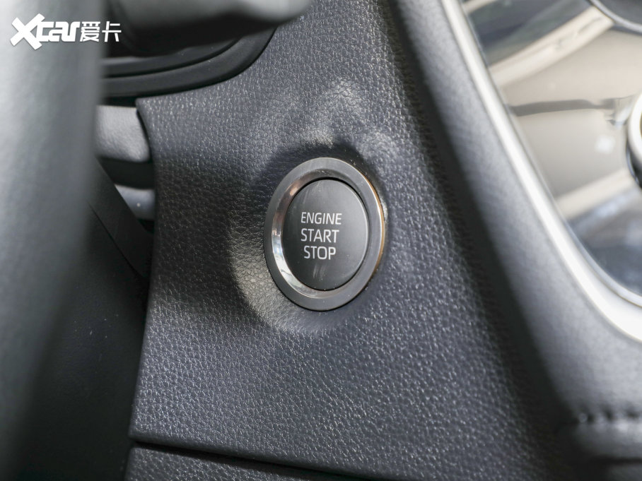 2022ު{ 2.0L CVT𐂰