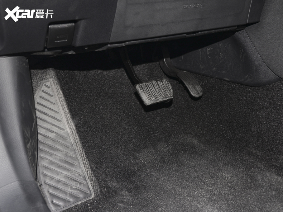 2022���ȝ�IZOA 2.0L ���а�