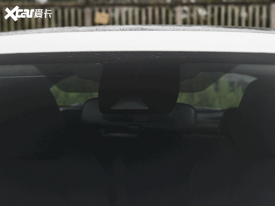 2022ȝIZOAp p 2.0L а