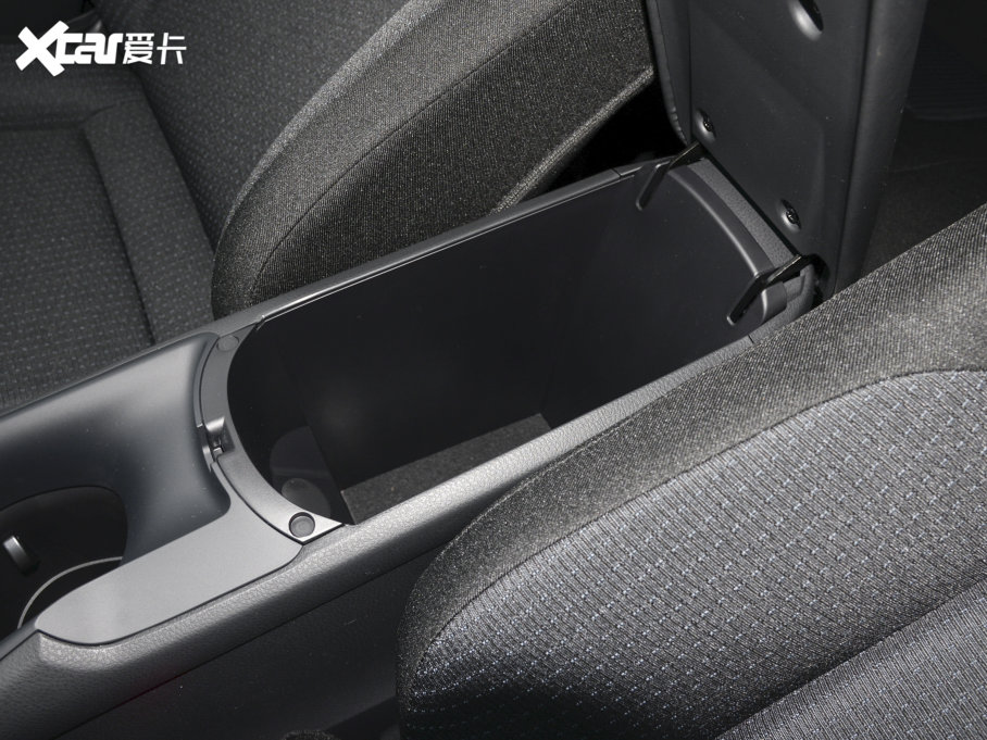 2022ȝIZOAp p 2.0L а