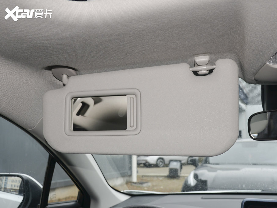 2022ȝIZOAp p 2.0L а