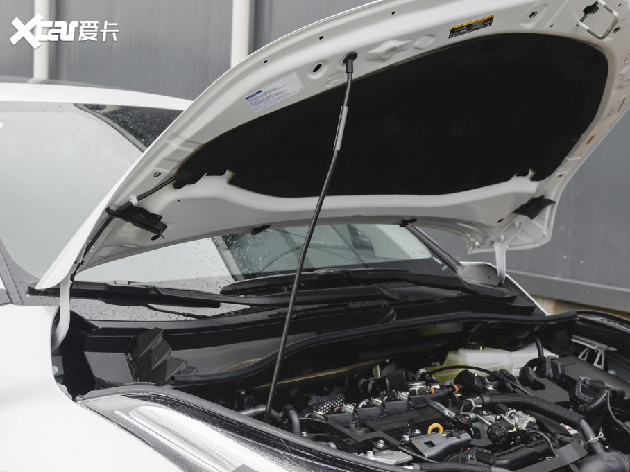 2022ȝIZOAp p 2.0L а