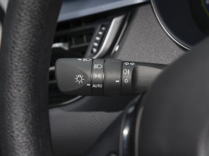 2022p 2.0L а п؅^(q)