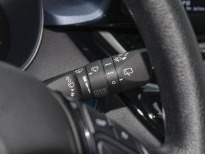 2022p 2.0L а п؅^(q)