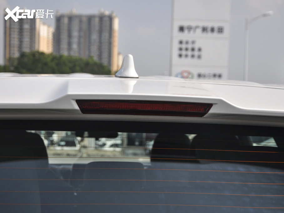 2022ʹꑷ 2.5L HEV(q)Ӣ