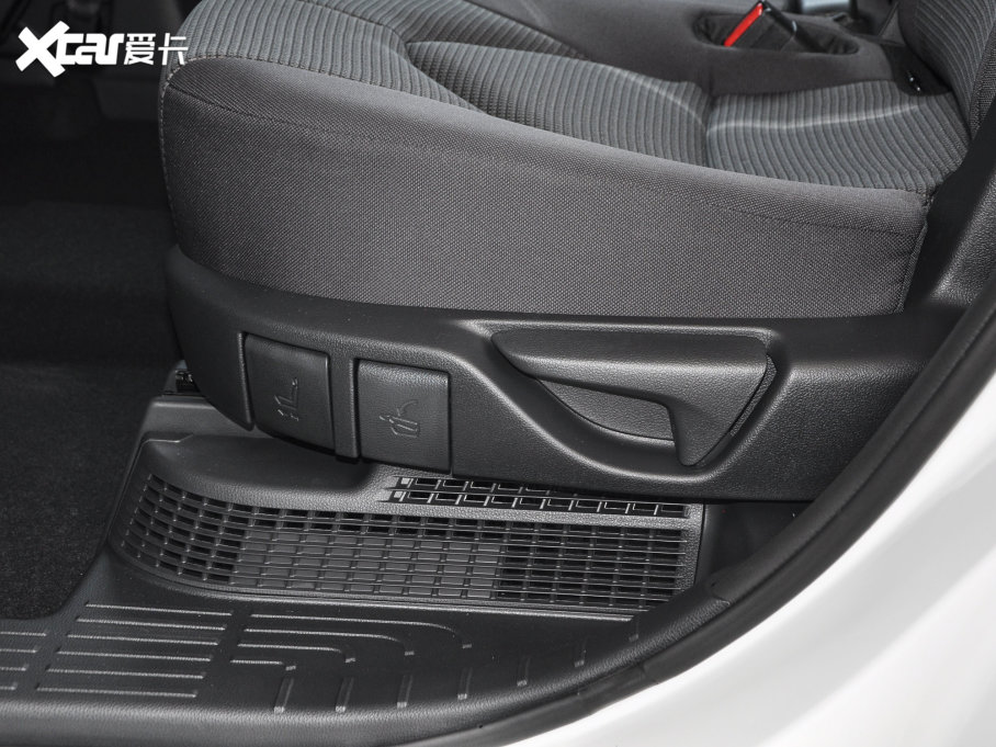 2022ʹꑷ 2.5L HEV(q)Ӣ