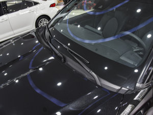 2022款2.5L HEV四驱豪华版 雨刷
