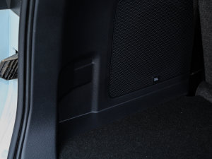 2022款2.5L HEV四驱旗舰版 空间座椅