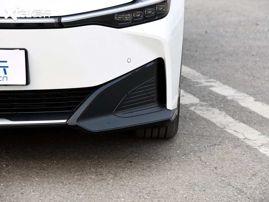 2023SbZ3 616km LmPremium