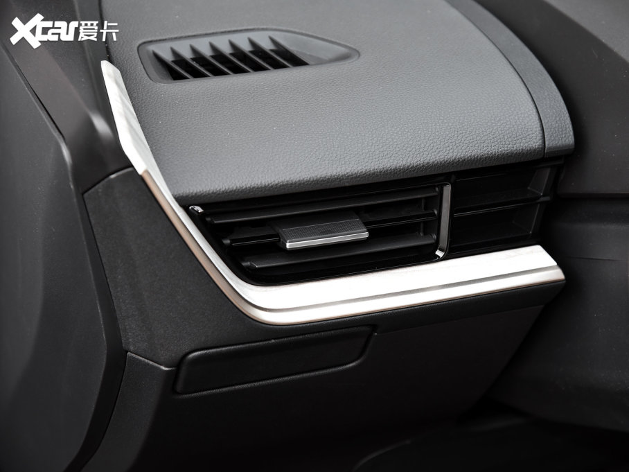 2023SbZ3 616km LmPremium