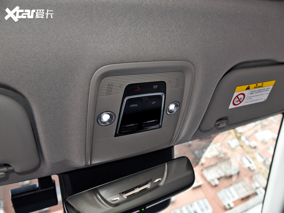 2023SbZ3 616km LmPremium