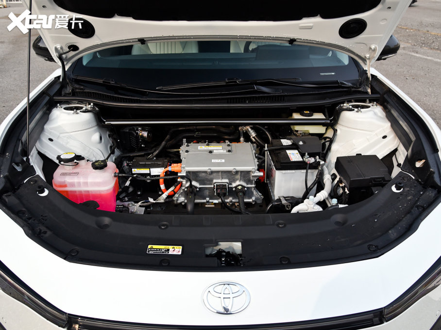 2023SbZ3 616km LmPremium