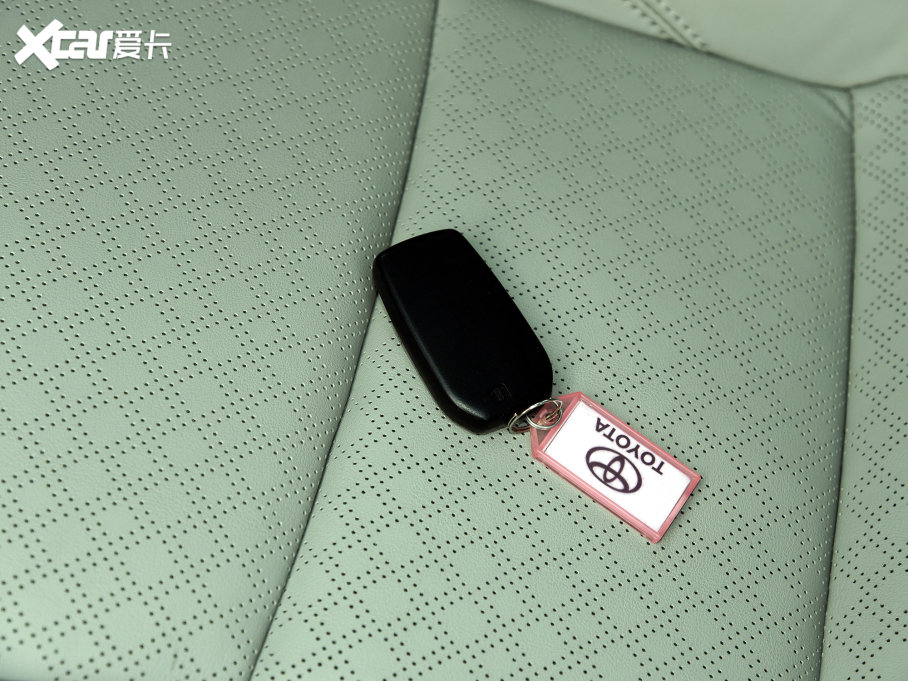 2023SbZ3 616km LmPremium