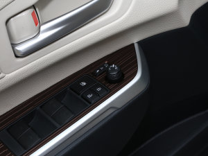 20232.5L FPLUS п؅^