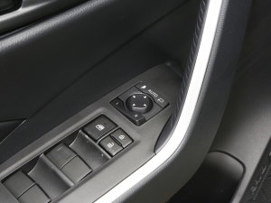 2023p 2.5L E-CVT򌾫Ӣ п؅^