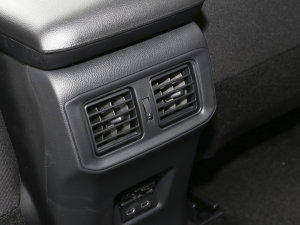 2023p 2.5L E-CVT򌾫Ӣ п؅^