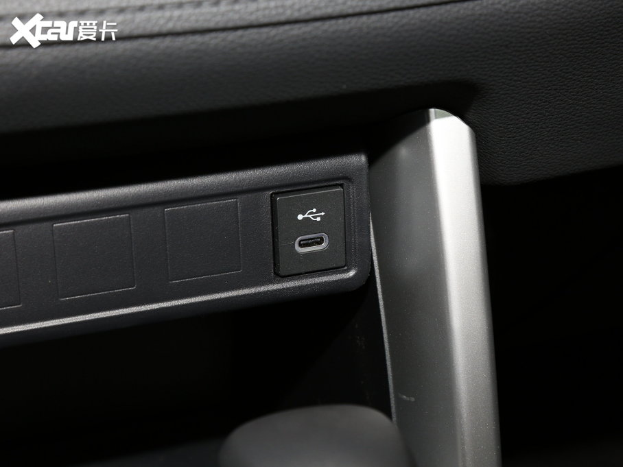 2023��_���J�� 2.0L ������