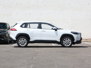2023款2.0L 尊享版 正侧（右）