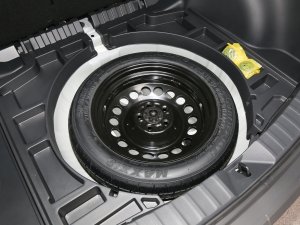 2023款2.0L 先锋版 备胎