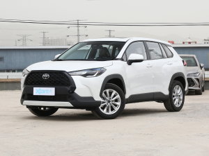 2023款2.0L 精英版 左前45度