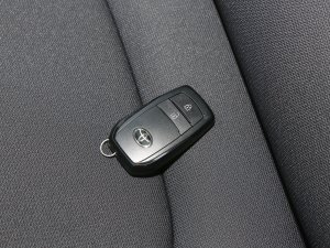2023款2.0L 精英版 车钥匙